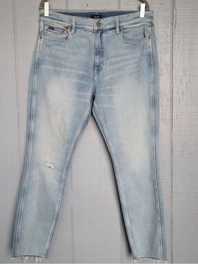 Polo by Ralph Lauren Women’s Light Wash Skinny Jeans